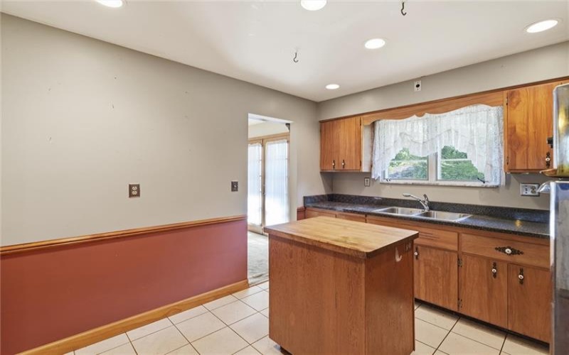 38 Jefferson Ave, Monessen, 15062, 3 Bedroom Bedrooms, 9 Room Rooms,3 BathroomBathrooms,Residential,For Sale,Jefferson Ave,1766568