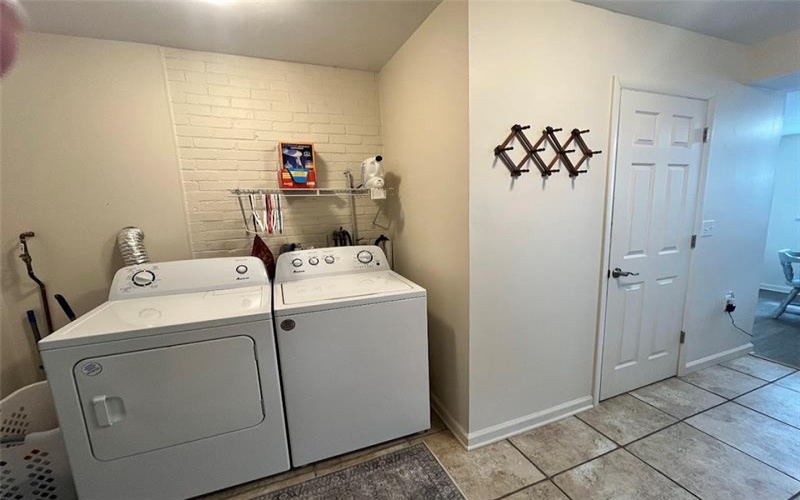 154 1/2 W Greene Street, Waynesburg, 15370, 2 Bedroom Bedrooms, 6 Room Rooms,1.1 BathroomBathrooms,Residential,For Sale,W Greene Street,1770565