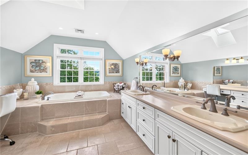 486 SETTLER ROAD, Ligonier, 15658, 4 Bedroom Bedrooms, 13 Room Rooms,6.1 BathroomBathrooms,Residential,For Sale,SETTLER ROAD,1772667