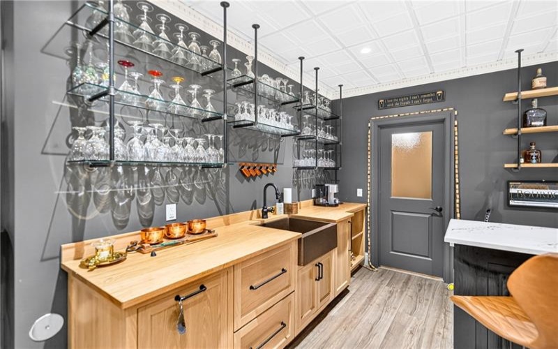 486 SETTLER ROAD, Ligonier, 15658, 4 Bedroom Bedrooms, 13 Room Rooms,6.1 BathroomBathrooms,Residential,For Sale,SETTLER ROAD,1772667