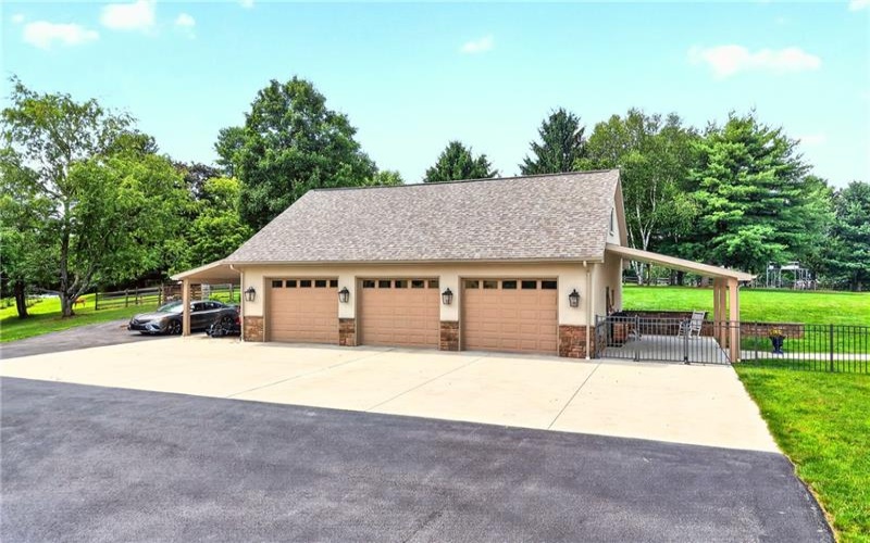 486 SETTLER ROAD, Ligonier, 15658, 4 Bedroom Bedrooms, 13 Room Rooms,6.1 BathroomBathrooms,Residential,For Sale,SETTLER ROAD,1772667