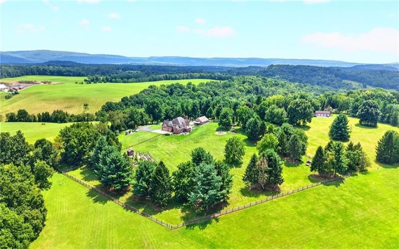 486 SETTLER ROAD, Ligonier, 15658, 4 Bedroom Bedrooms, 13 Room Rooms,6.1 BathroomBathrooms,Residential,For Sale,SETTLER ROAD,1772667