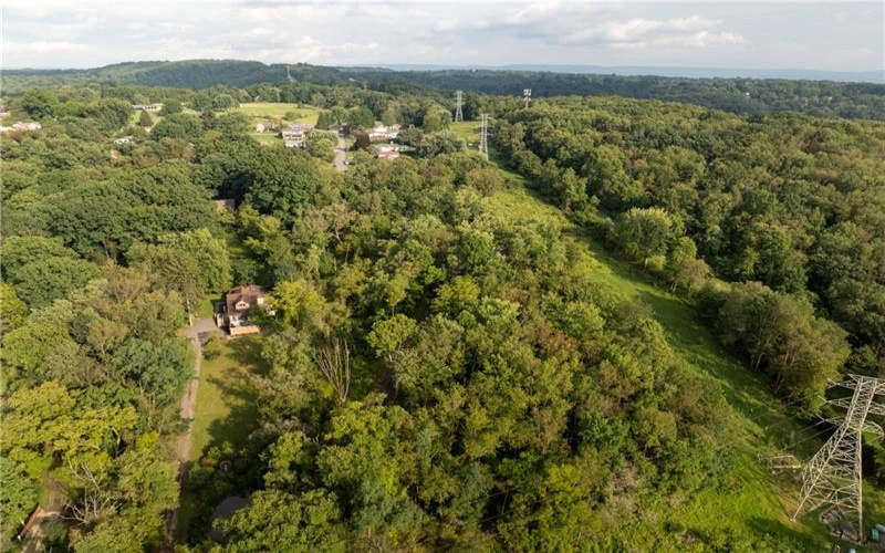 765 Pellis Rd, Greensburg, 15601, 3 Bedroom Bedrooms, ,1 BathroomBathrooms,Residential,For Sale,Pellis Rd,1772853