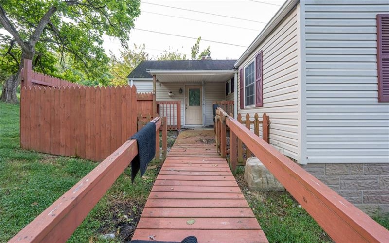 765 Pellis Rd, Greensburg, 15601, 3 Bedroom Bedrooms, ,1 BathroomBathrooms,Residential,For Sale,Pellis Rd,1772853