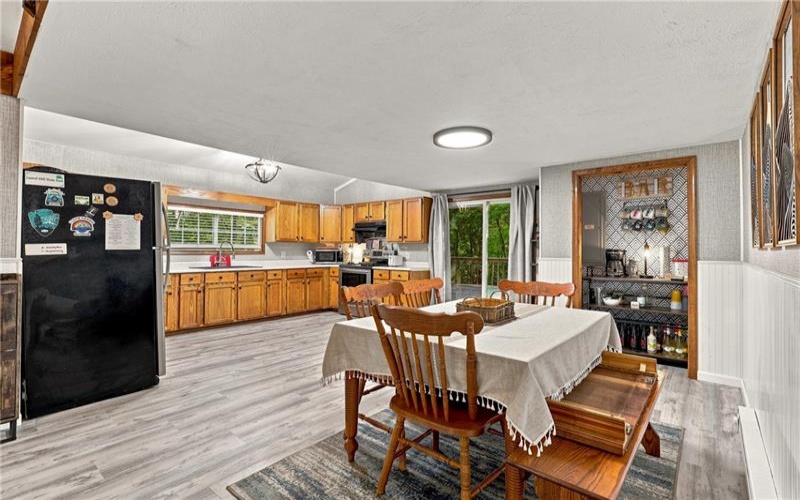 429 Pocono Drive, Boswell, 15531, 3 Bedroom Bedrooms, ,2 BathroomBathrooms,Residential,For Sale,Pocono Drive,1772855