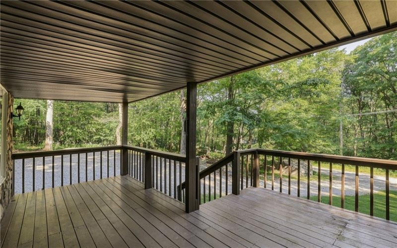 429 Pocono Drive, Boswell, 15531, 3 Bedroom Bedrooms, ,2 BathroomBathrooms,Residential,For Sale,Pocono Drive,1772855