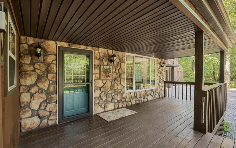429 Pocono Drive, Boswell, 15531, 3 Bedroom Bedrooms, ,2 BathroomBathrooms,Residential,For Sale,Pocono Drive,1772855