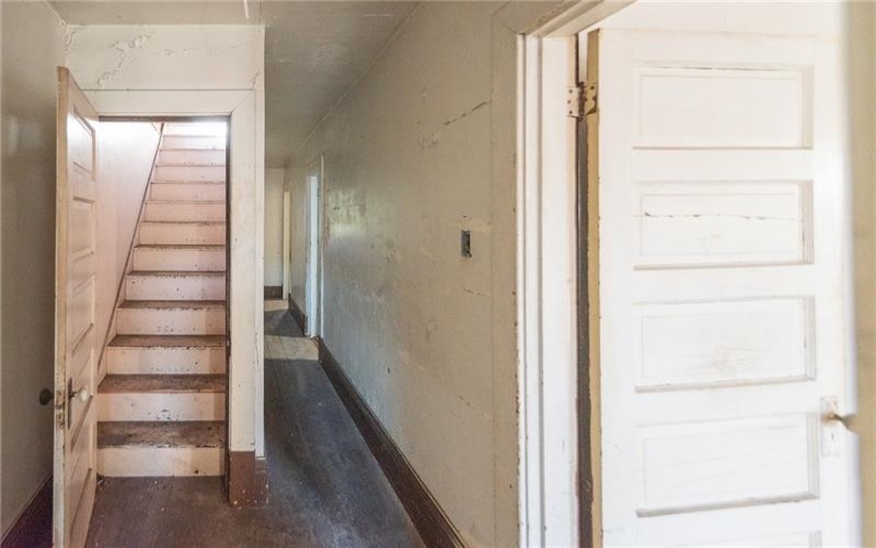 221 Mckean Ave, Charleroi, 15022, 3 Bedroom Bedrooms, ,2 BathroomBathrooms,Residential,For Sale,Mckean Ave,1772879