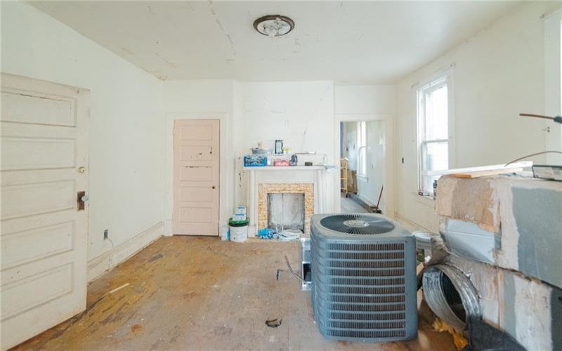 221 Mckean Ave, Charleroi, 15022, 3 Bedroom Bedrooms, ,2 BathroomBathrooms,Residential,For Sale,Mckean Ave,1772879