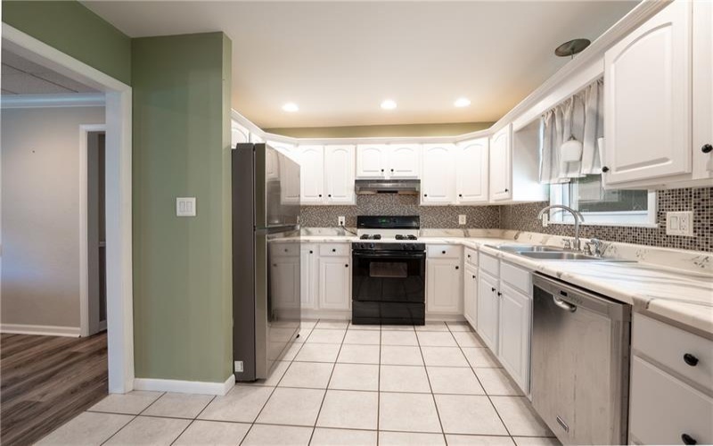 429 Four Mile Run Rd, Latrobe, 15650, 4 Bedroom Bedrooms, ,2 BathroomBathrooms,Residential,For Sale,Four Mile Run Rd,1772954