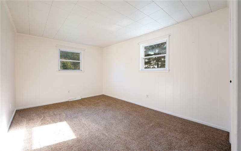 429 Four Mile Run Rd, Latrobe, 15650, 4 Bedroom Bedrooms, ,2 BathroomBathrooms,Residential,For Sale,Four Mile Run Rd,1772954