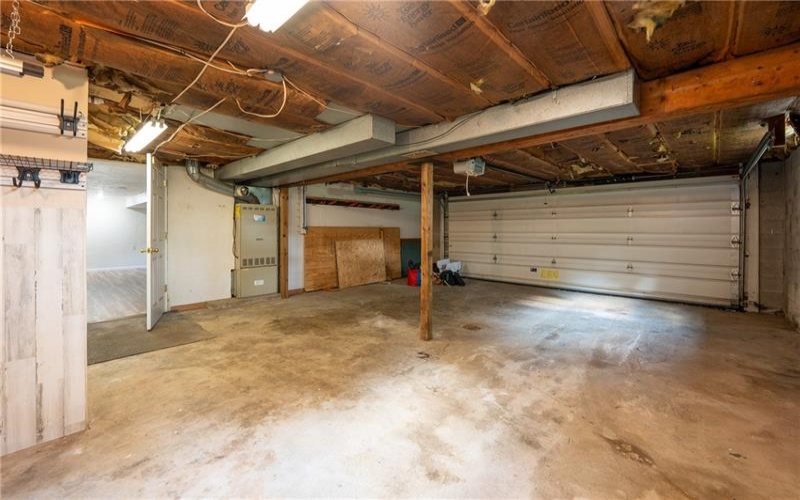 429 Four Mile Run Rd, Latrobe, 15650, 4 Bedroom Bedrooms, ,2 BathroomBathrooms,Residential,For Sale,Four Mile Run Rd,1772954