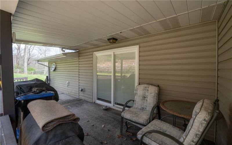 429 Four Mile Run Rd, Latrobe, 15650, 4 Bedroom Bedrooms, ,2 BathroomBathrooms,Residential,For Sale,Four Mile Run Rd,1772954