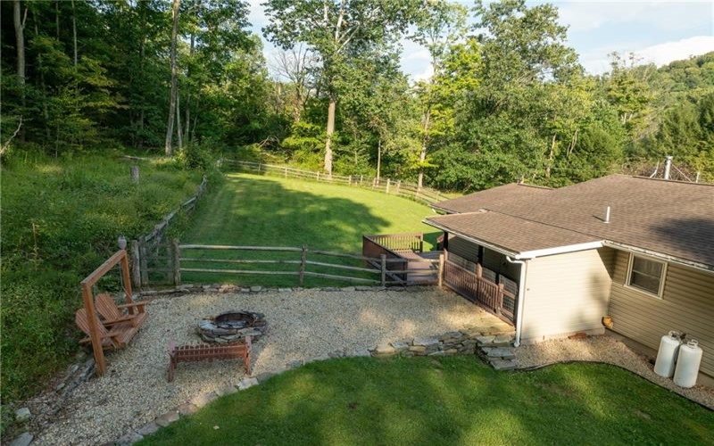 429 Four Mile Run Rd, Latrobe, 15650, 4 Bedroom Bedrooms, ,2 BathroomBathrooms,Residential,For Sale,Four Mile Run Rd,1772954