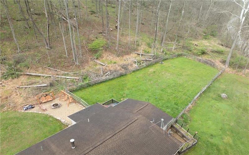 429 Four Mile Run Rd, Latrobe, 15650, 4 Bedroom Bedrooms, ,2 BathroomBathrooms,Residential,For Sale,Four Mile Run Rd,1772954