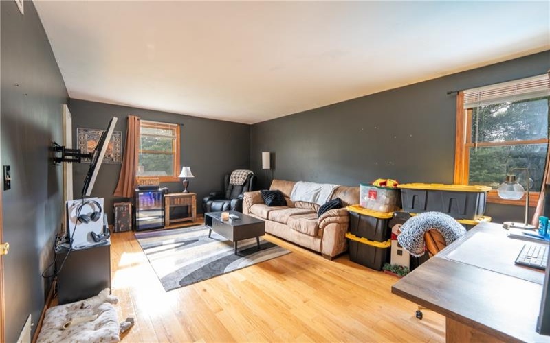 121 Johnson Rd, Greensburg, 15601, 6 Bedroom Bedrooms, ,5 BathroomBathrooms,Residential,For Sale,Johnson Rd,1773296