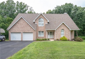 121 Johnson Rd, Greensburg, 15601, 6 Bedroom Bedrooms, ,5 BathroomBathrooms,Residential,For Sale,Johnson Rd,1773296