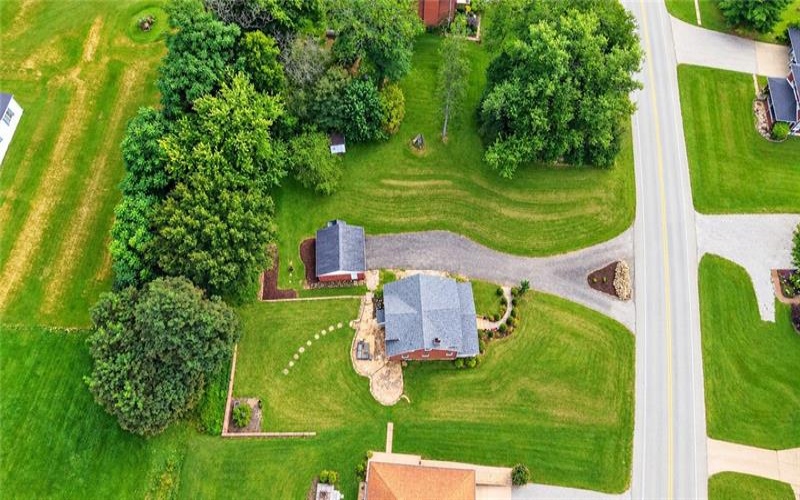 1293 Rostraver Road, Rostraver Township, 15012, 4 Bedroom Bedrooms, 10 Room Rooms,3.1 BathroomBathrooms,Residential,For Sale,Rostraver Road,1773312