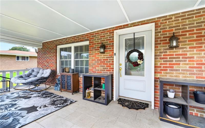 1293 Rostraver Road, Rostraver Township, 15012, 4 Bedroom Bedrooms, 10 Room Rooms,3.1 BathroomBathrooms,Residential,For Sale,Rostraver Road,1773312