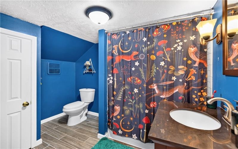 1293 Rostraver Road, Rostraver Township, 15012, 4 Bedroom Bedrooms, 10 Room Rooms,3.1 BathroomBathrooms,Residential,For Sale,Rostraver Road,1773312