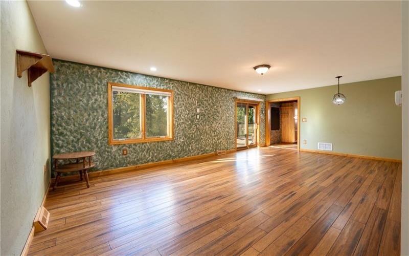 426 Dick Station Rd, Irwin, 15642, 2 Bedroom Bedrooms, ,2.1 BathroomBathrooms,Residential,For Sale,Dick Station Rd,1773320