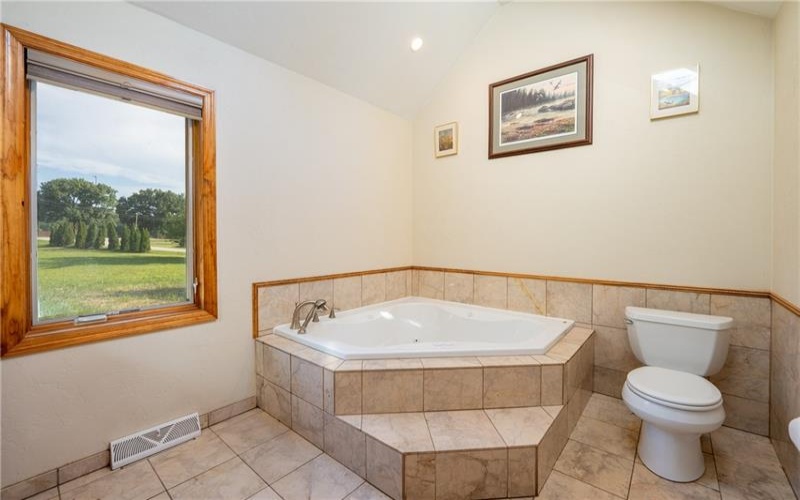 426 Dick Station Rd, Irwin, 15642, 2 Bedroom Bedrooms, ,2.1 BathroomBathrooms,Residential,For Sale,Dick Station Rd,1773320