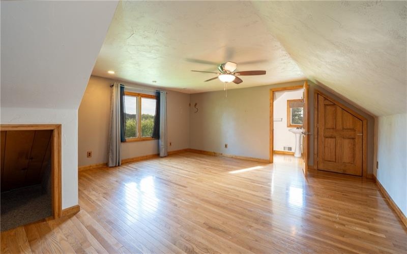 426 Dick Station Rd, Irwin, 15642, 2 Bedroom Bedrooms, ,2.1 BathroomBathrooms,Residential,For Sale,Dick Station Rd,1773320