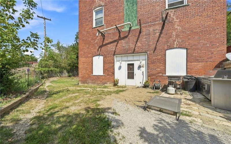32 Brown Street, Brownsville, 15417, ,Commercial-industrial-business,For Sale,Brown Street,1773345