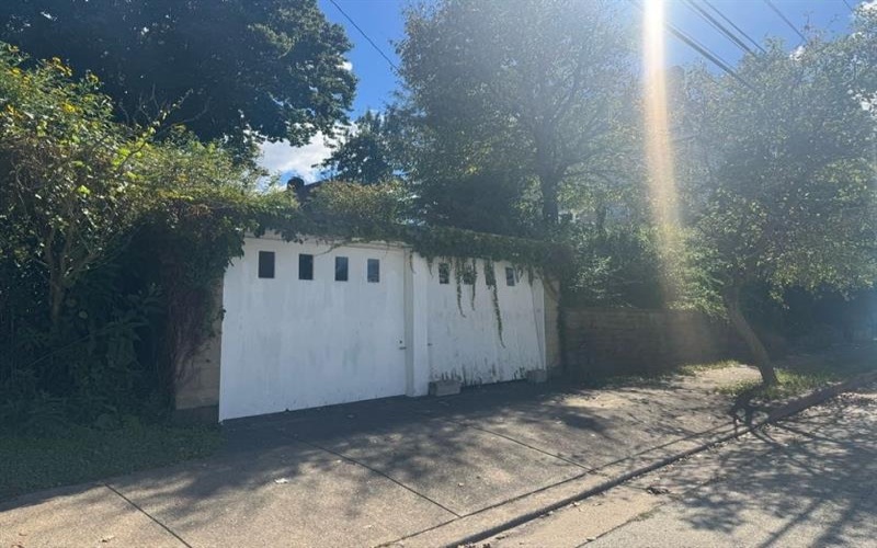 700 Lehmer St, Latrobe, 15650, 6 Bedroom Bedrooms, 10 Room Rooms,3 BathroomBathrooms,Residential,For Sale,Lehmer St,1773431