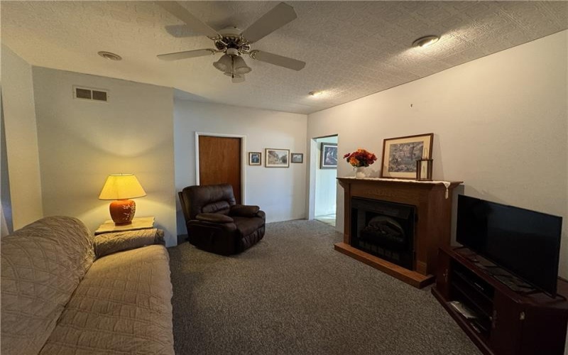 700 Lehmer St, Latrobe, 15650, 6 Bedroom Bedrooms, 10 Room Rooms,3 BathroomBathrooms,Residential,For Sale,Lehmer St,1773431
