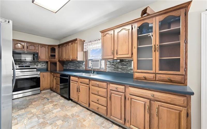 522 Main St, Rockwood, 15557, 18 Bedroom Bedrooms, ,3 BathroomBathrooms,Residential,For Sale,Main St,1773436