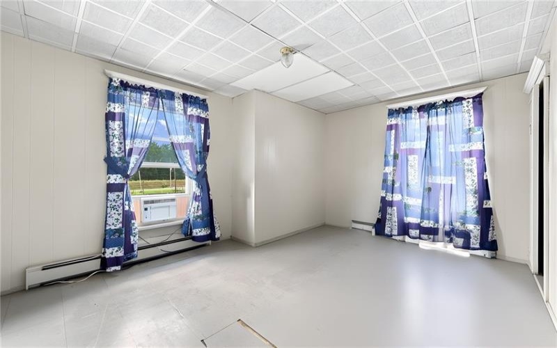 522 Main St, Rockwood, 15557, 18 Bedroom Bedrooms, ,3 BathroomBathrooms,Residential,For Sale,Main St,1773436