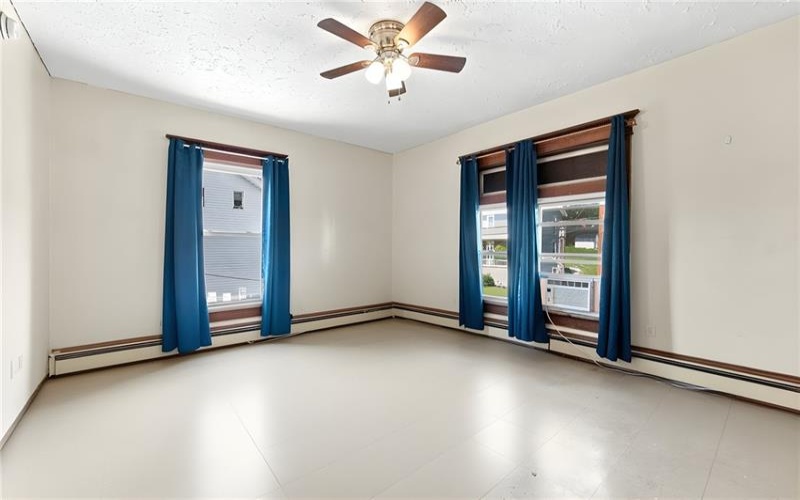 522 Main St, Rockwood, 15557, 18 Bedroom Bedrooms, ,3 BathroomBathrooms,Residential,For Sale,Main St,1773436