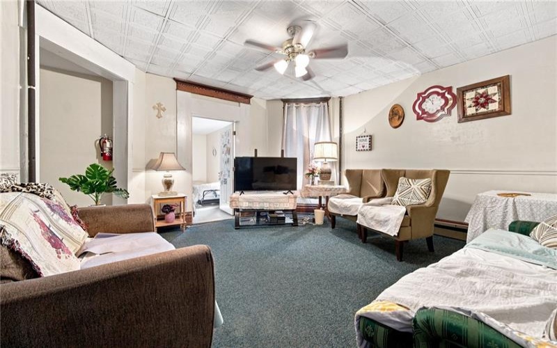 522 Main St, Rockwood, 15557, 18 Bedroom Bedrooms, ,3 BathroomBathrooms,Residential,For Sale,Main St,1773436