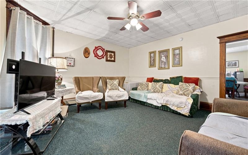 522 Main St, Rockwood, 15557, 18 Bedroom Bedrooms, ,3 BathroomBathrooms,Residential,For Sale,Main St,1773436