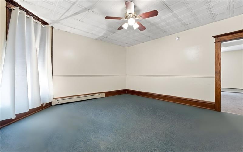 522 Main St, Rockwood, 15557, 18 Bedroom Bedrooms, ,3 BathroomBathrooms,Residential,For Sale,Main St,1773436