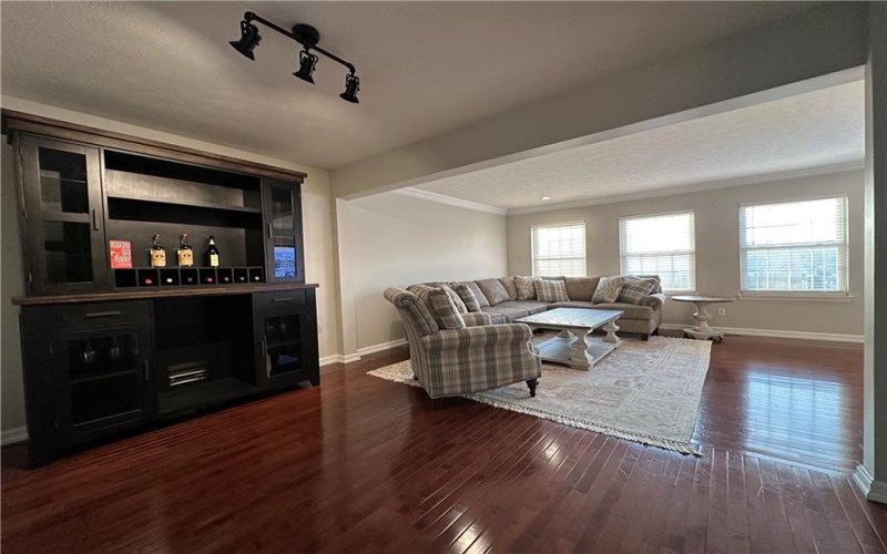 3005 Ironwood Cir, Jeannette, 15644, 3 Bedroom Bedrooms, ,2.1 BathroomBathrooms,Lease,For Rent,Ironwood Cir,1773447