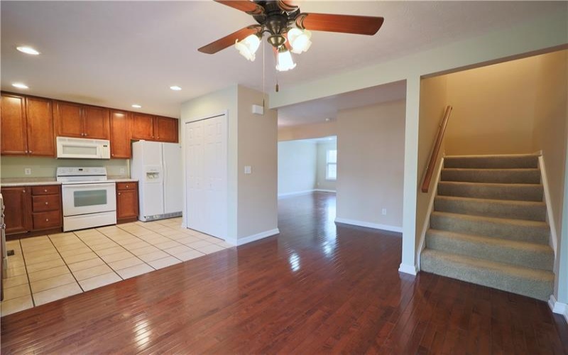 3005 Ironwood Cir, Jeannette, 15644, 3 Bedroom Bedrooms, ,2.1 BathroomBathrooms,Lease,For Rent,Ironwood Cir,1773447