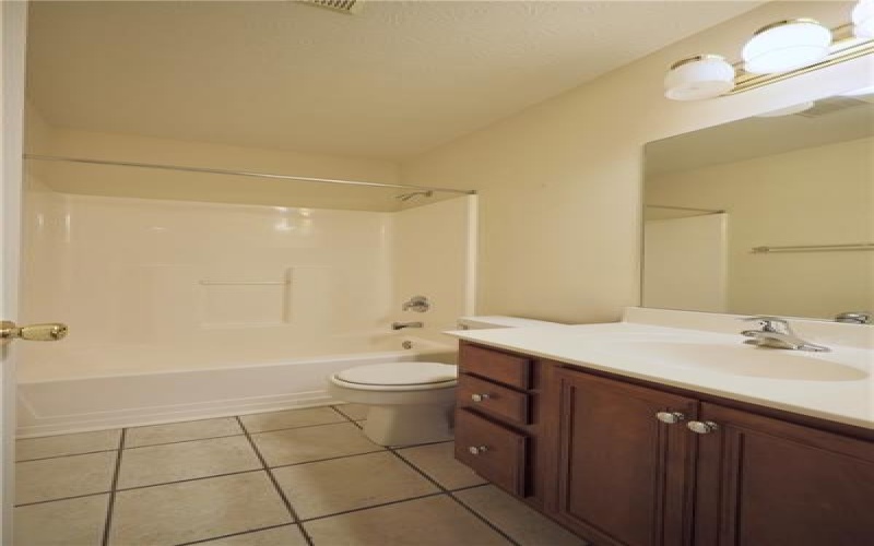 3005 Ironwood Cir, Jeannette, 15644, 3 Bedroom Bedrooms, ,2.1 BathroomBathrooms,Lease,For Rent,Ironwood Cir,1773447