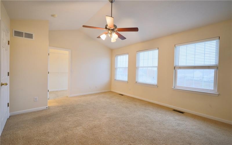 3005 Ironwood Cir, Jeannette, 15644, 3 Bedroom Bedrooms, ,2.1 BathroomBathrooms,Lease,For Rent,Ironwood Cir,1773447