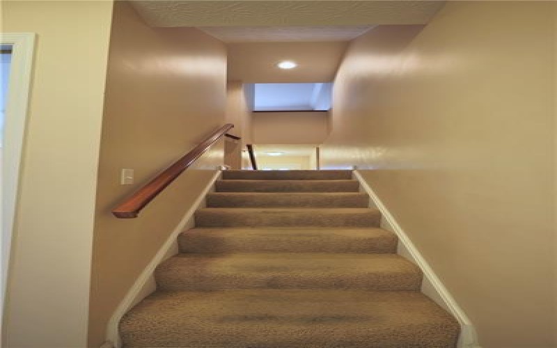 3005 Ironwood Cir, Jeannette, 15644, 3 Bedroom Bedrooms, ,2.1 BathroomBathrooms,Lease,For Rent,Ironwood Cir,1773447