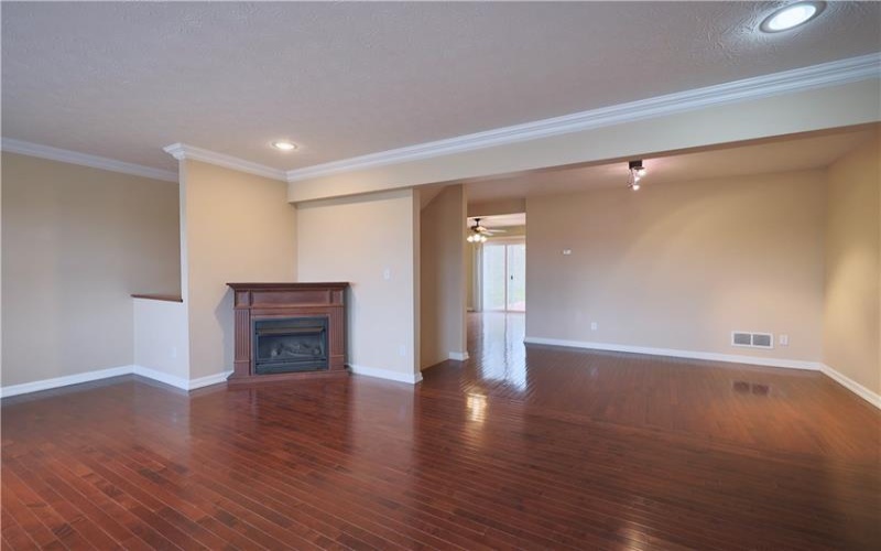 3005 Ironwood Cir, Jeannette, 15644, 3 Bedroom Bedrooms, ,2.1 BathroomBathrooms,Lease,For Rent,Ironwood Cir,1773447