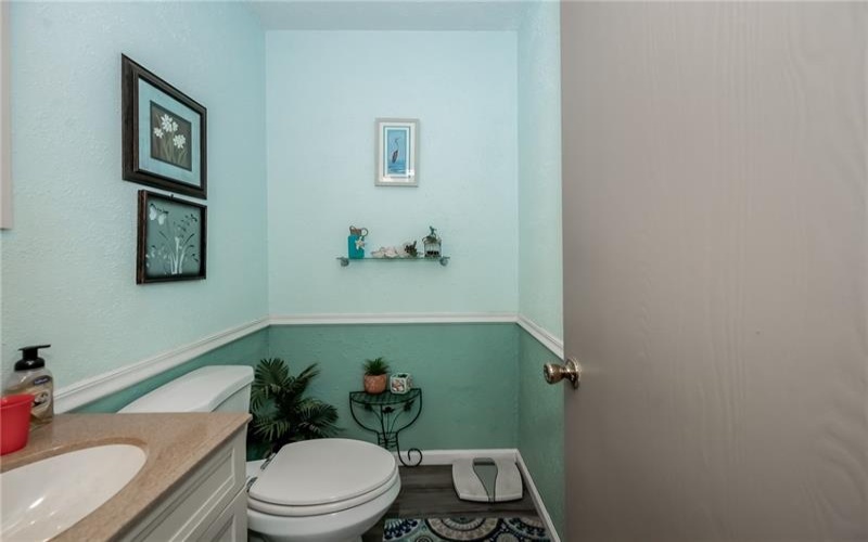 105 Laurlis Lane, Johnstown, 15904, 3 Bedroom Bedrooms, 9 Room Rooms,2.1 BathroomBathrooms,Residential,For Sale,Laurlis Lane,1773467