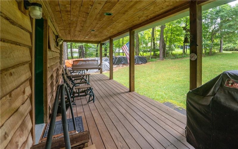 121 Apple St, Normalville, 15469, 2 Bedroom Bedrooms, 5 Room Rooms,1 BathroomBathrooms,Residential,For Sale,Apple St,1773471
