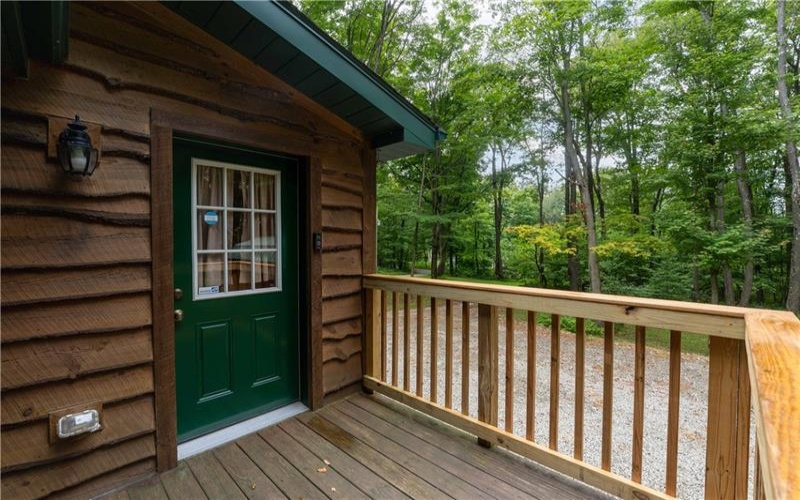 121 Apple St, Normalville, 15469, 2 Bedroom Bedrooms, 5 Room Rooms,1 BathroomBathrooms,Residential,For Sale,Apple St,1773471