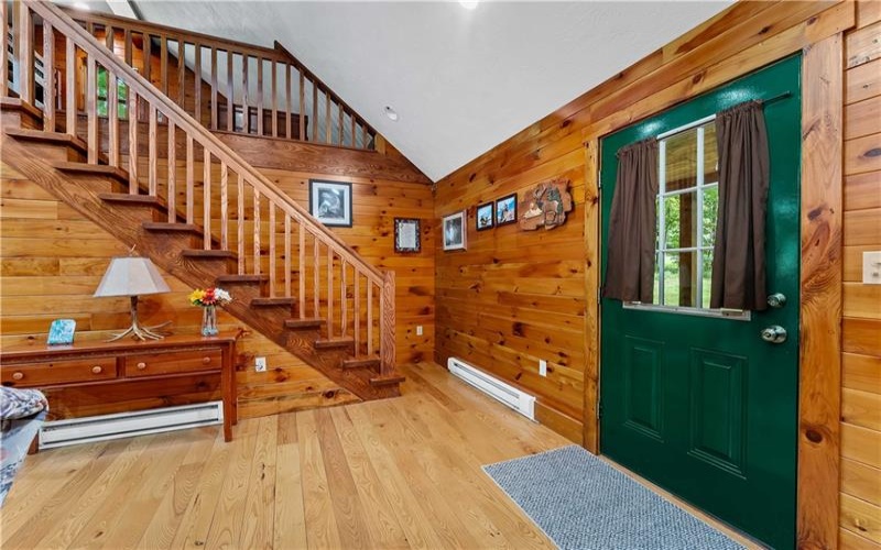 121 Apple St, Normalville, 15469, 2 Bedroom Bedrooms, 5 Room Rooms,1 BathroomBathrooms,Residential,For Sale,Apple St,1773471