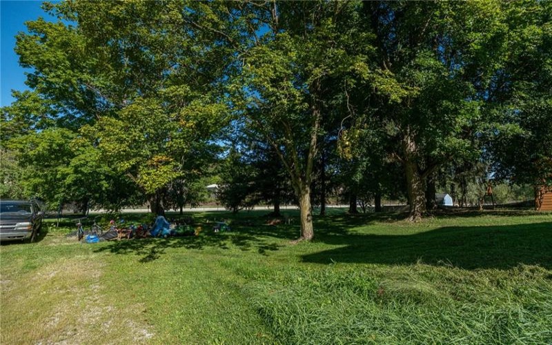 94 Center Ave, Burgettstown, 15021, 5 Bedroom Bedrooms, 9 Room Rooms,1 BathroomBathrooms,Residential,For Sale,Center Ave,1773494