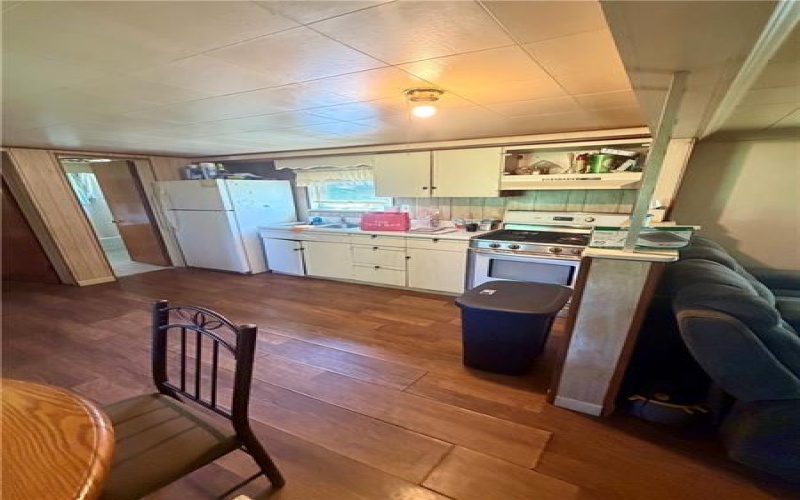 1134 Rostraver St., 15062, 15062, 2 Bedroom Bedrooms, 4 Room Rooms,1 BathroomBathrooms,Residential,For Sale,Rostraver St.,1773509