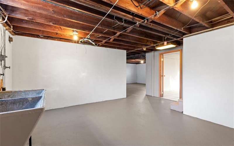 147 W Pennsylvania Avenue, New Stanton, 15601, 4 Bedroom Bedrooms, 8 Room Rooms,1 BathroomBathrooms,Residential,For Sale,W Pennsylvania Avenue,1773513