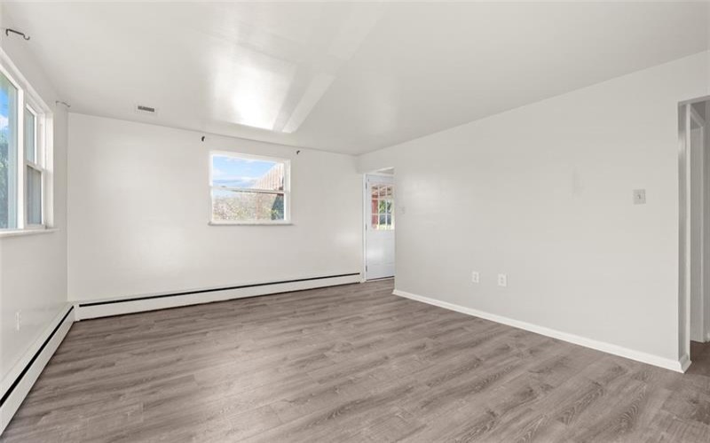 147 W Pennsylvania Avenue, New Stanton, 15601, 4 Bedroom Bedrooms, 8 Room Rooms,1 BathroomBathrooms,Residential,For Sale,W Pennsylvania Avenue,1773513